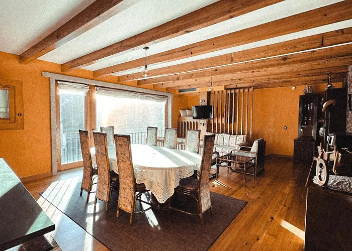 Aguilhoes River House
