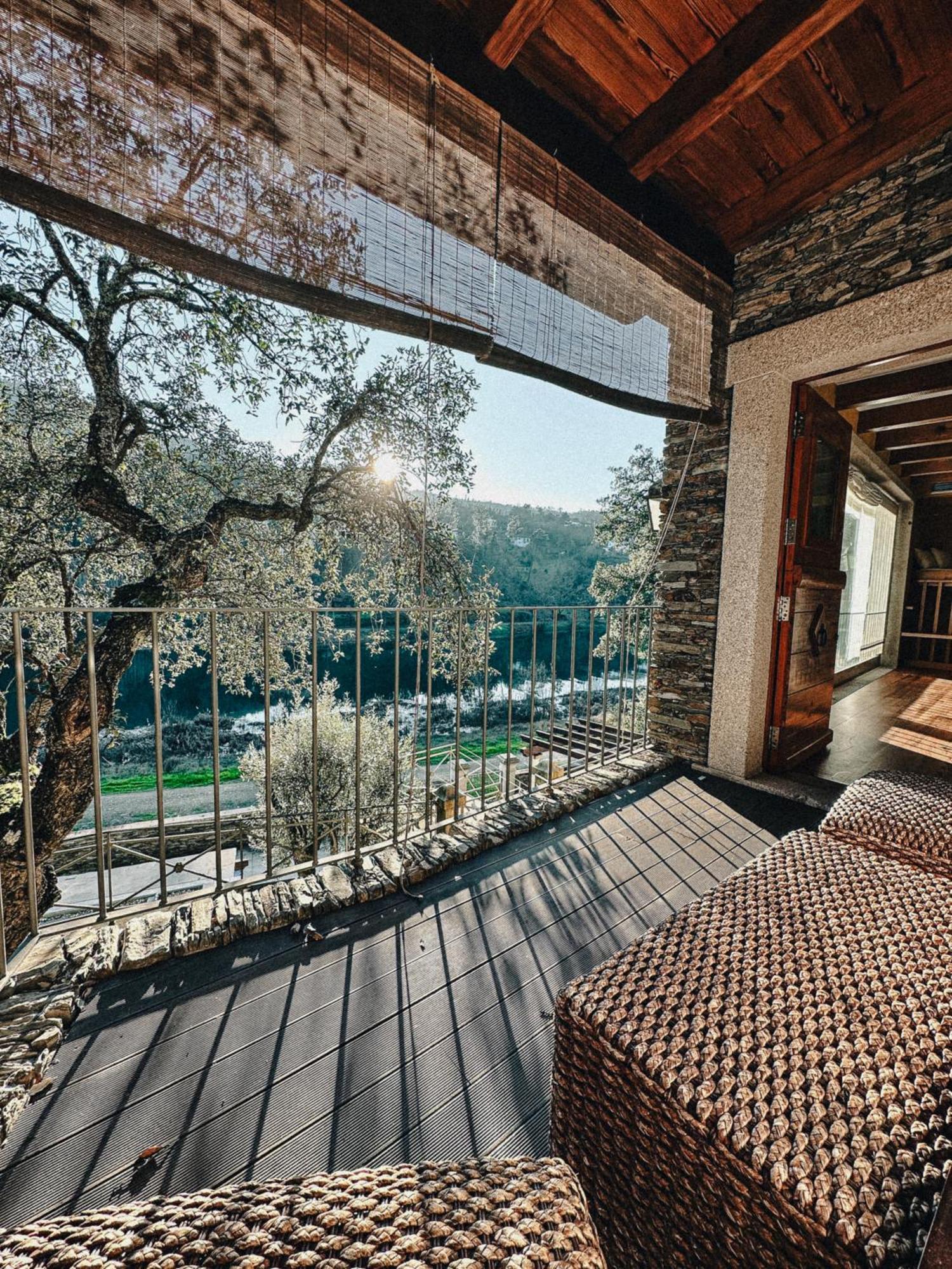Aguilhoes River House Holiday home *